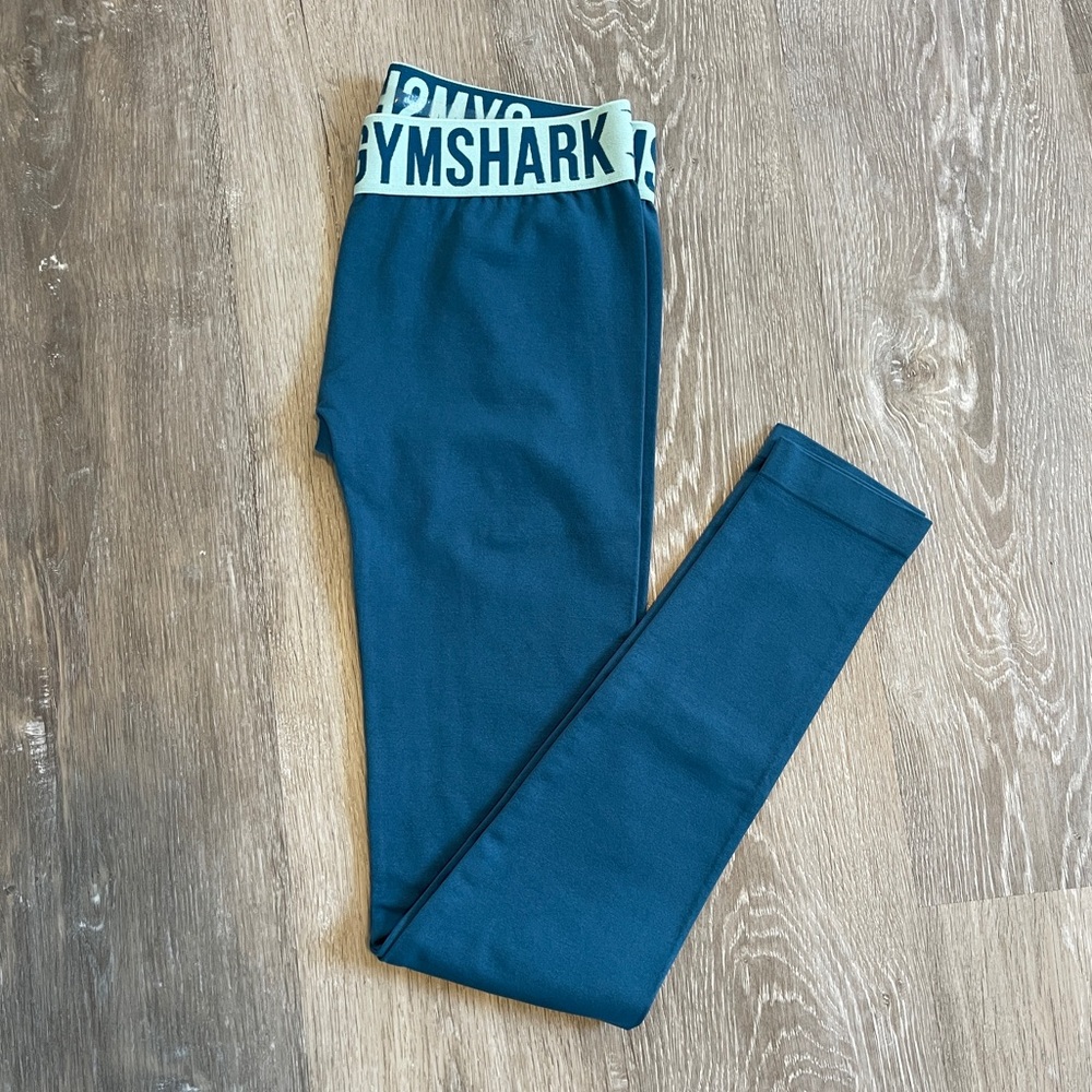 Gymshark Women's Fit Seamless Blue Leggings Small?